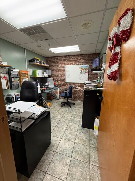More Photos Of 6701 Bergenline Ave, West New York Office For Sale