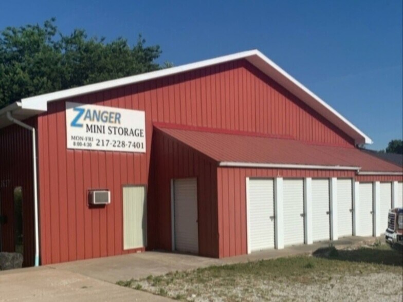 Primary Photo Of 2627 Cedar St, Quincy Warehouse For Sale