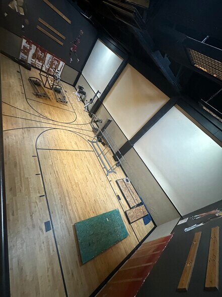 More Photos Of 430 D St, Marysville Health Club For Sale