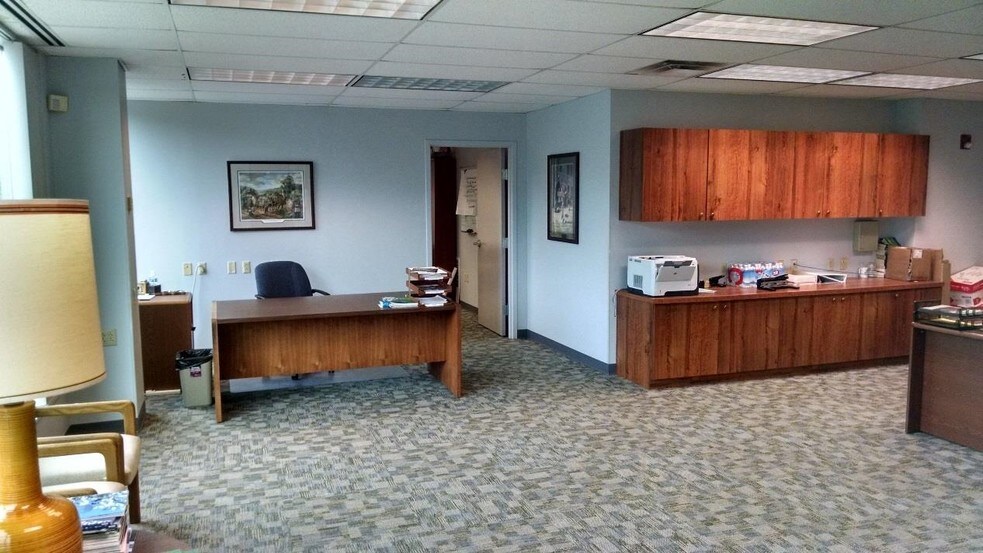 More Photos Of 500 Technology Dr, Canonsburg Office For Lease