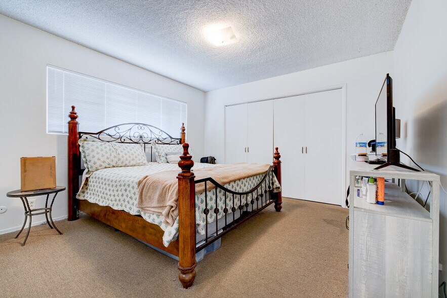 More Photos Of 3729 Glendon Ave, Los Angeles Apartments For Sale