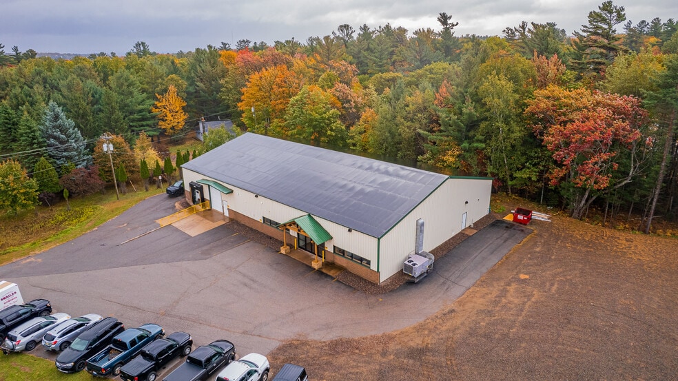 More Photos Of 875 Brookton Rd, Marquette Distribution For Sale
