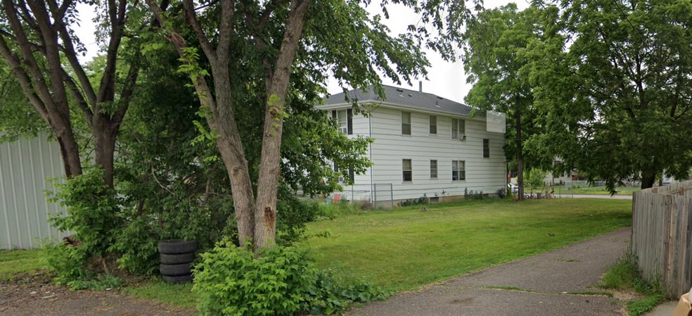 More Photos Of 4015 Lyndale Ave N, Minneapolis Land For Sale