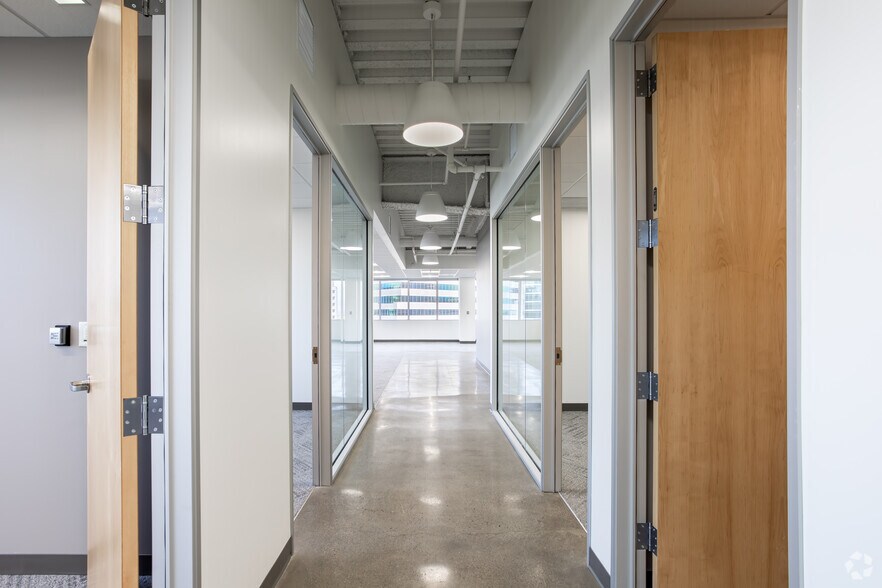 More Photos Of 99 Almaden Blvd, San Jose Coworking Space