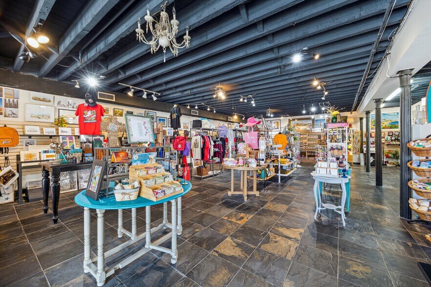 More Photos Of 210 Moody Ave, Galveston Storefront Retail Office For Sale