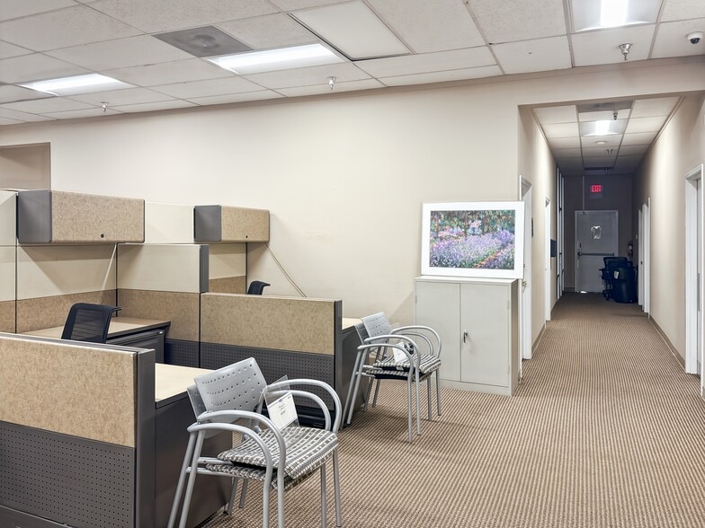 More Photos Of 2311 N Tracy Blvd, Tracy Coworking Space