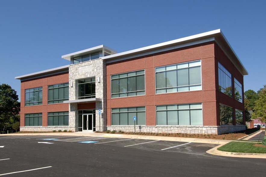 More Photos Of 5448 Spalding Dr, Norcross Medical For Lease