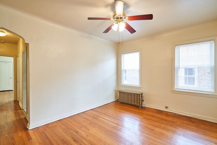 More Photos Of 3016 S Moreland Blvd, Cleveland Multifamily For Sale