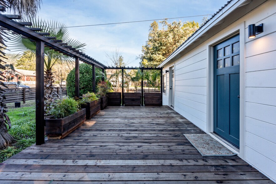 More Photos Of 8660-8684 Highway 128 Hwy, Philo Flex For Sale