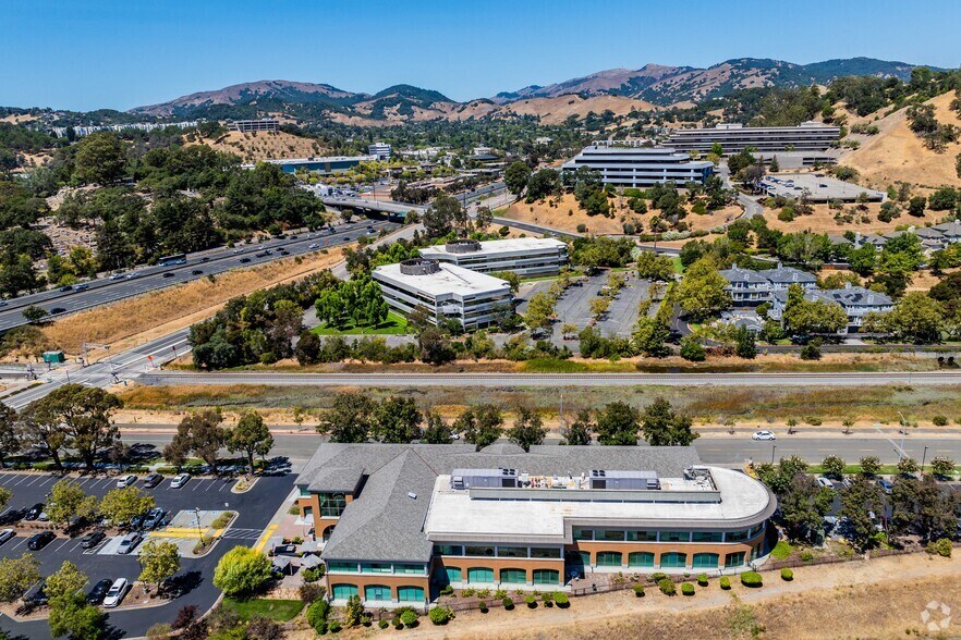 More Photos Of 1 McInnis Pky, San Rafael Office For Lease
