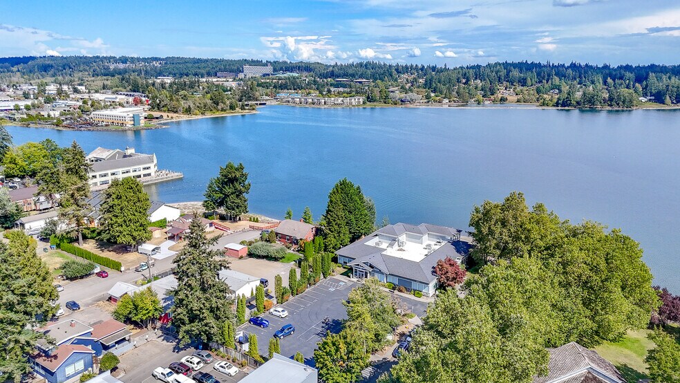 More Photos Of 3212 Byron St, Silverdale Office For Sale