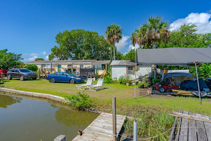 More Photos Of 416 E. Halifax Ave., Oak Hill Land For Sale