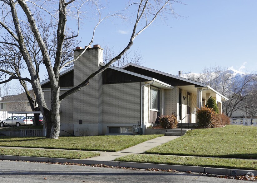 More Photos Of 325 E Gordon Ave, Layton Office Residential For Lease
