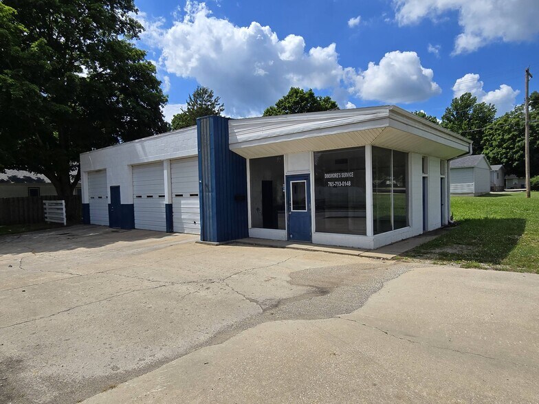Primary Photo Of 1015 Liberty St, Covington Auto Repair For Lease