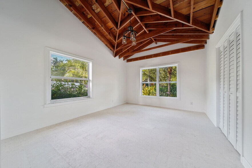 More Photos Of 1110 NW North River Dr, Miami Specialty For Sale