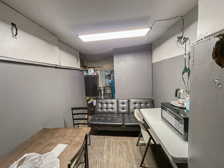 More Photos Of 7105 Highway 10 NW, Ramsey General Retail For Sale