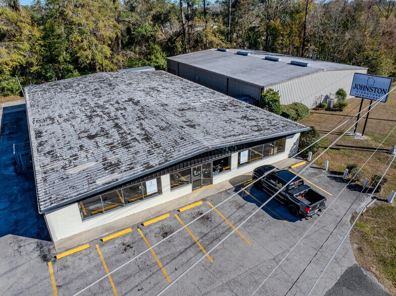 More Photos Of 701 S 5th St, Macclenny General Retail For Lease