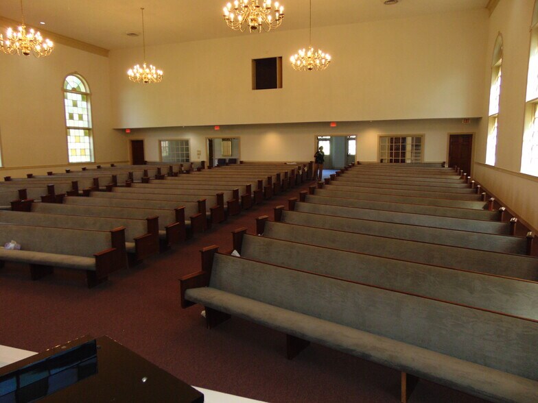 More Photos Of 1170 N Hairston Rd, Stone Mountain Religious Facility For Sale