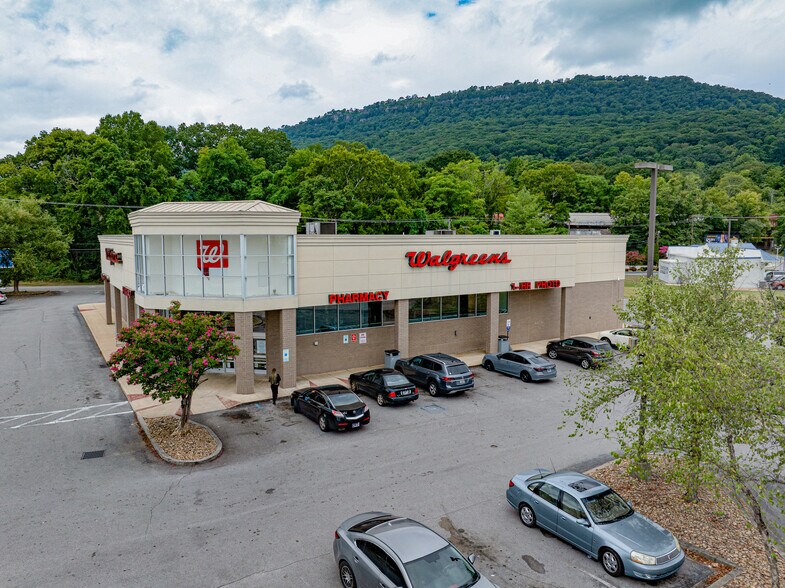 More Photos Of 3550 Broad St, Chattanooga Drugstore For Sale