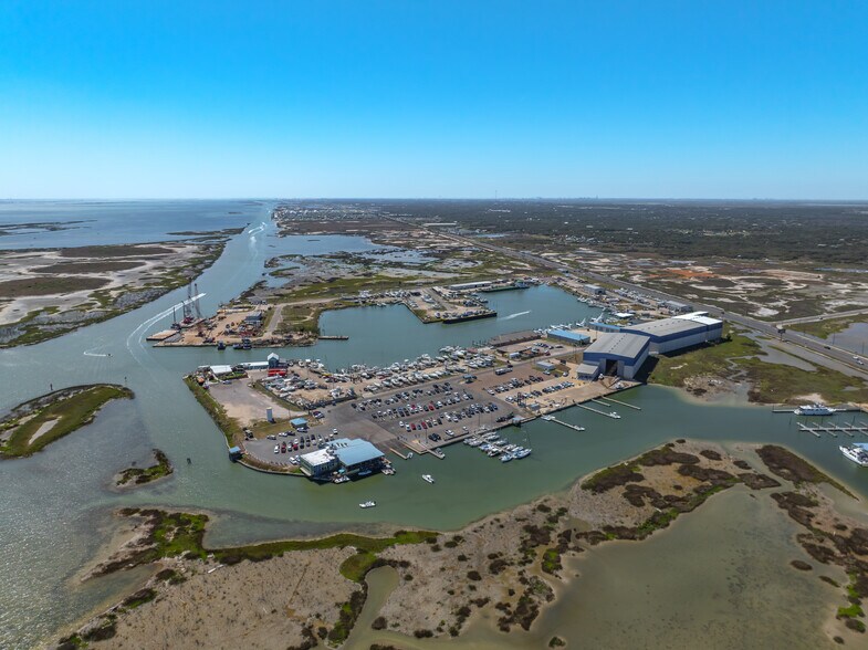 More Photos Of 121 Cove Hbr N, Rockport Restaurant For Sale