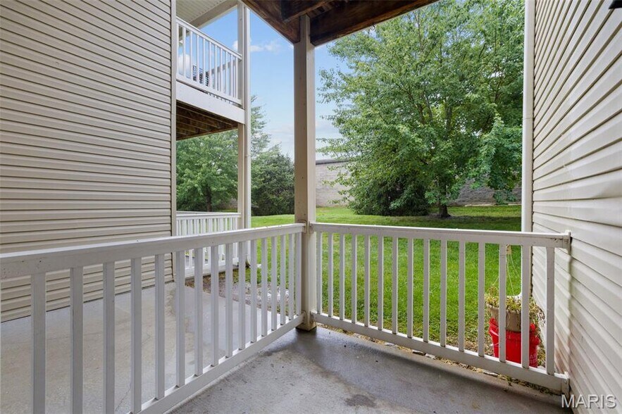 More Photos Of 6401 Brookfield Court Dr, Saint Louis Apartments For Sale