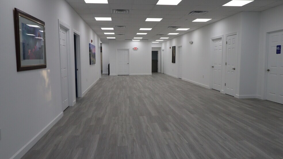 More Photos Of 1010 Edgewater Ave, Ridgefield Medical For Sale