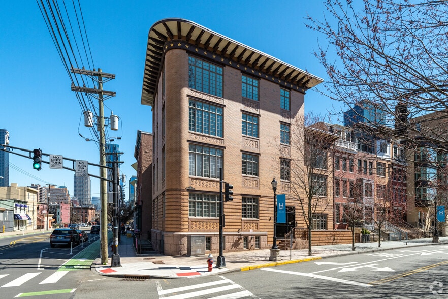 More Photos Of 122 Liberty View Dr, Jersey City General Retail For Lease