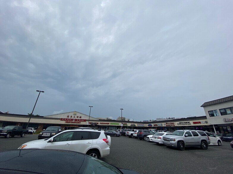 More Photos Of 600-636 Washington Ave, Philadelphia Storefront For Lease