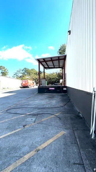 Primary Photo Of 3042 Matlock Dr NW, Kennesaw Warehouse For Sale