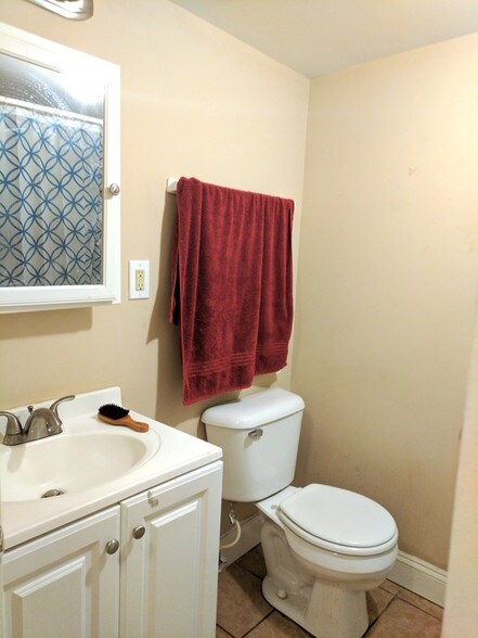 More Photos Of 2227 Saint Paul St, Baltimore Apartments For Sale