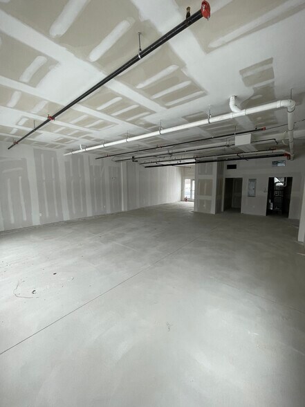 More Photos Of 6855 Transit Rd, East Amherst Storefront Retail Office For Lease