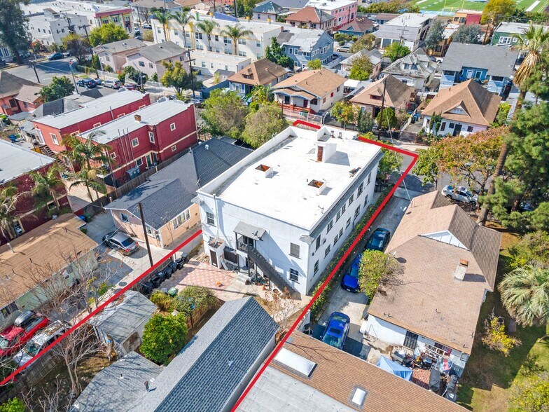 More Photos Of 1934-1936 New England St, Los Angeles Apartments For Sale