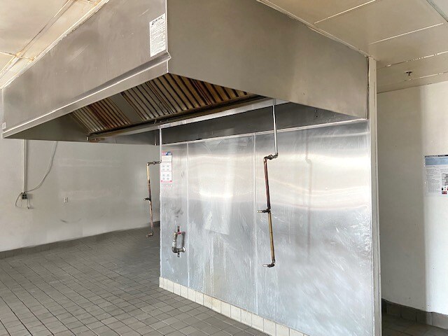 More Photos Of 20162-20240 US Highway 18, Apple Valley Unknown For Lease