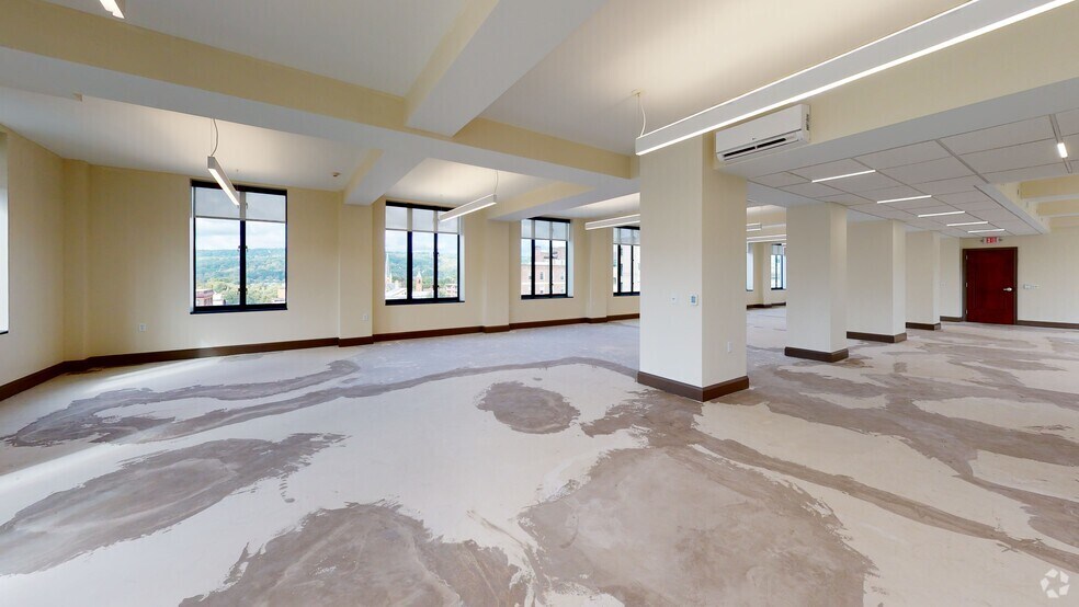 Photo of 7th Floor Ste 700
