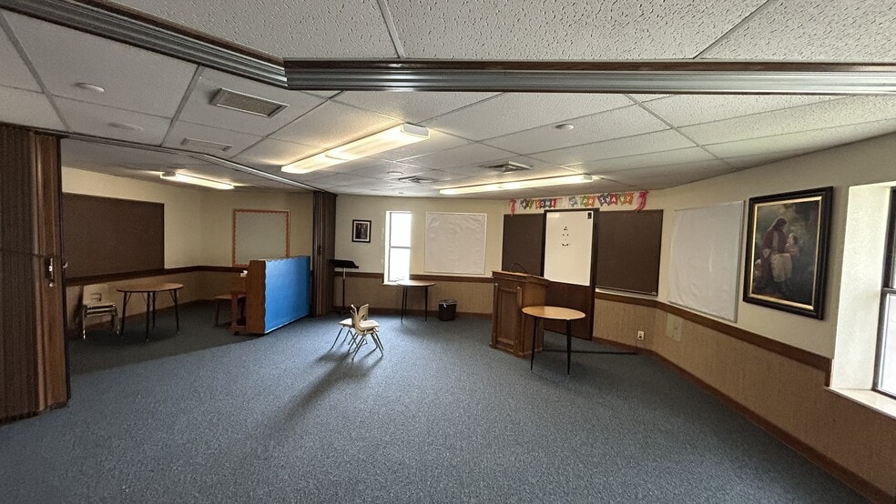 More Photos Of 10400 Henderson Rd, Ventura Religious Facility For Sale