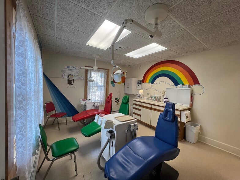 More Photos Of 41 Main St, Sparta Office Residential For Sale