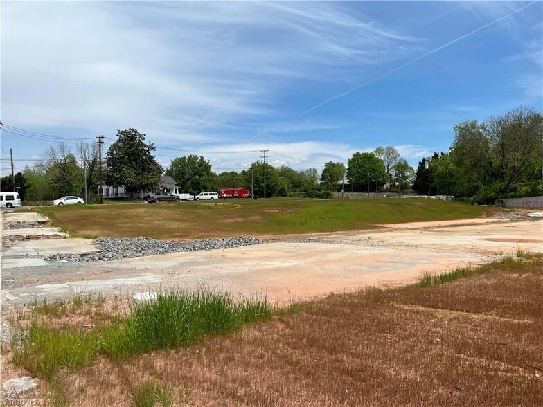 More Photos Of 455 Franklin St, Mount Airy Land For Sale