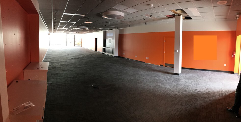 More Photos Of 2705 N Atlantic Ave, Daytona Beach General Retail For Sale