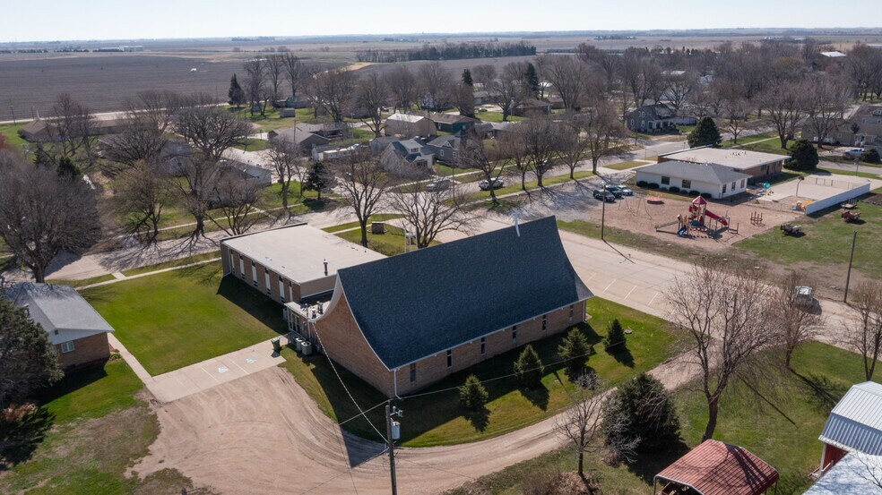 More Photos Of 381 H St, Hampton Religious Facility For Sale