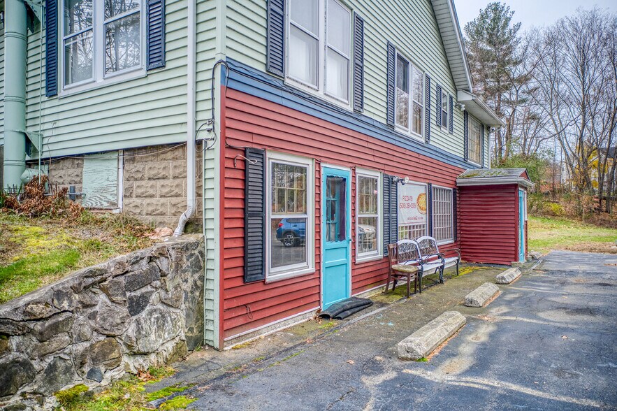 More Photos Of 150 Framingham, Southborough General Retail For Sale