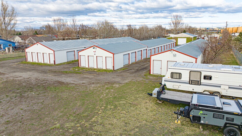 More Photos Of 1935 Main st, Billings Specialty For Sale