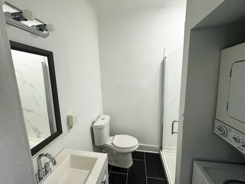 More Photos Of 1303 N Charles St, Baltimore Apartments For Sale