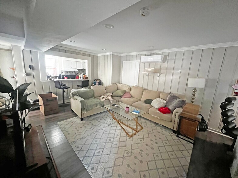 More Photos Of 1041 St. Paul St, Baltimore Apartments For Sale