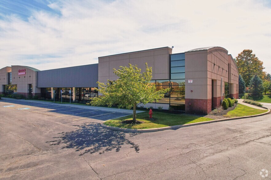 More Photos Of 1565 Jefferson Rd, Rochester Light Distribution For Lease