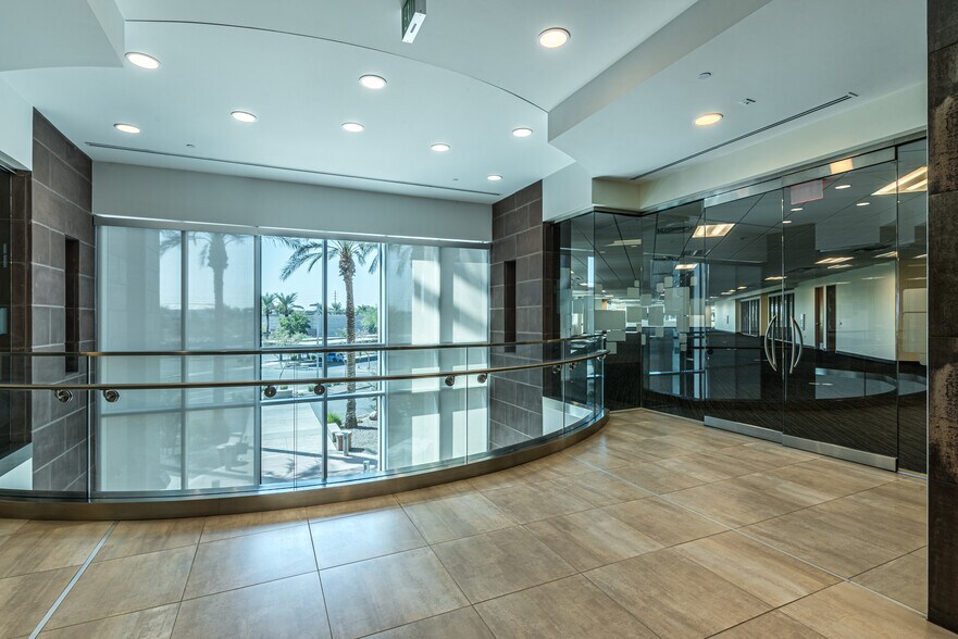 More Photos Of 8990 W Glendale Ave, Glendale Office For Sale