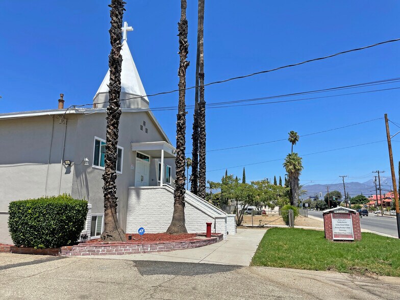 More Photos Of 1567 S Reservoir St, Pomona Religious Facility For Sale