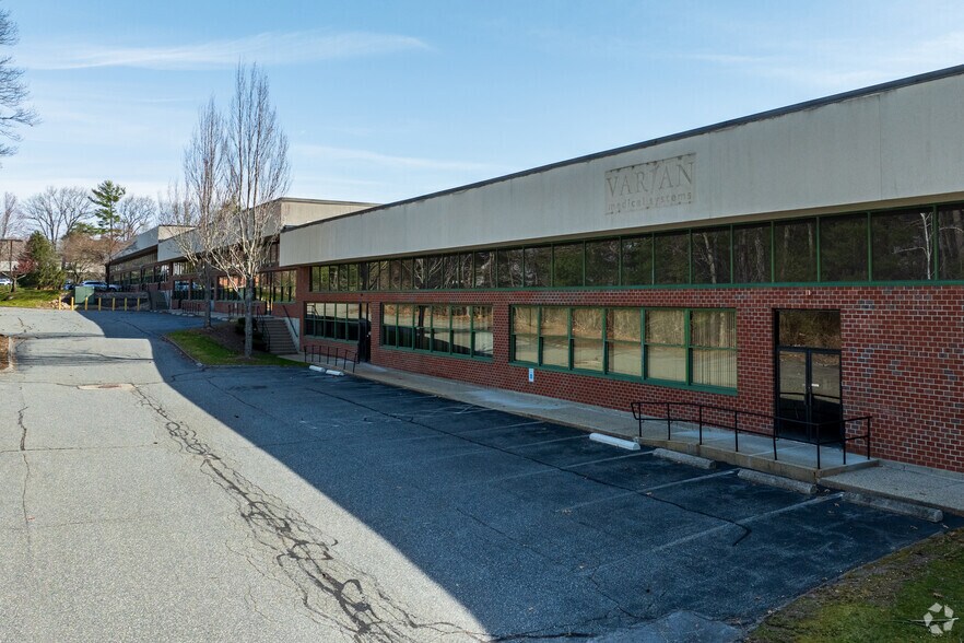 More Photos Of 89 October Hill Rd, Holliston Light Manufacturing For Lease