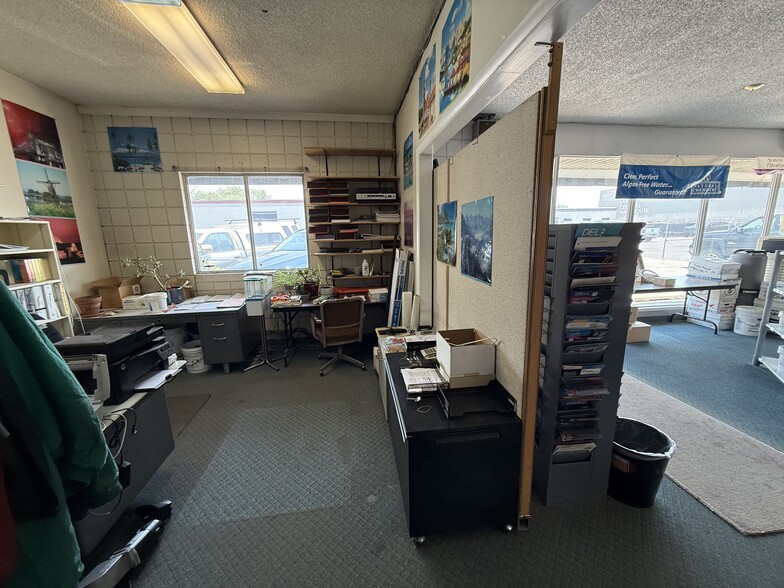 More Photos Of 3000 S 300 W, Salt Lake City Warehouse For Sale