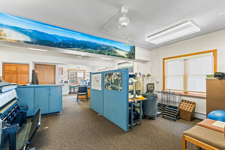 More Photos Of 1111 Rose St, Georgetown Office For Sale