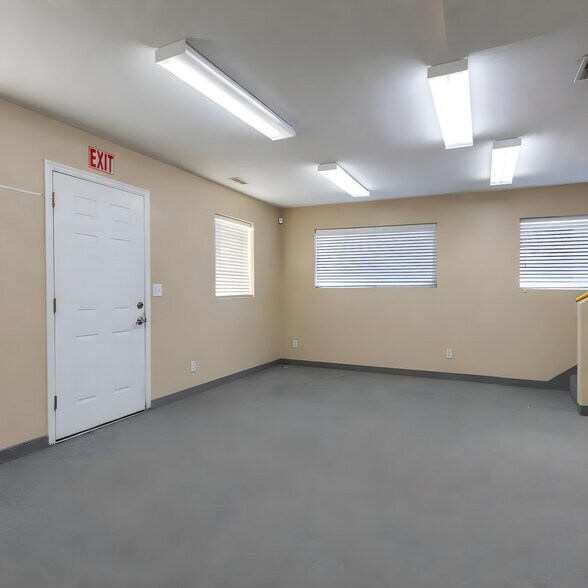 More Photos Of 260 DL Sargent Rd, Cedar City Warehouse For Sale